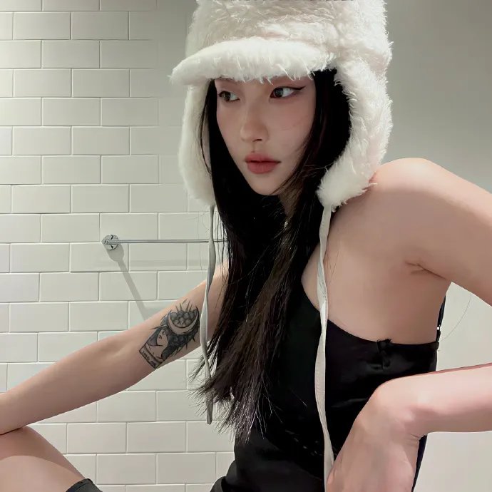 月里青山淡如画